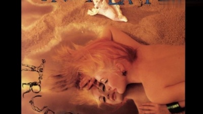 Cyndi Lauper - 911