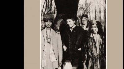 Bob Dylan - Down Along the Cove