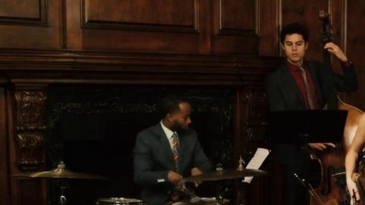 Scott Bradlee's Postmodern Jukebox、Ada Pasternak - ...Baby One More Time (翻唱版)