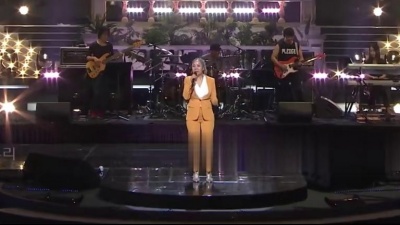 仁顺伊 - Let Everyone Shine (Live At 열린음악회 2017/08/06) (Live)