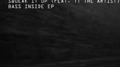 AC Slater、TT The ARTIST - Squeak It Up (feat. TT The Artist)