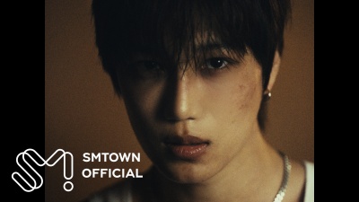 KAI - KAI《Wait On Me》MV