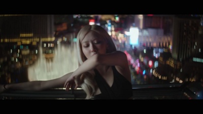 ROSÉ - ROSÉ《F1：赛道风云》原声《Messy》官方MV预告