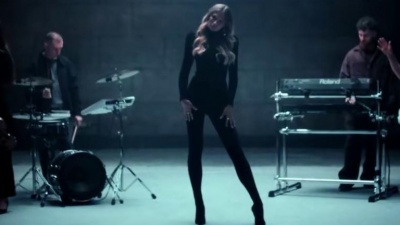 Clean Bandit、Tiësto、Leony - Tell Me Where U Go