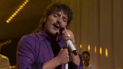Benson Boone - Sorry I'm Here For Someone Else