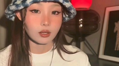 酷狗音乐_就是歌多 - Emma《摘朵马兰花你就走吧》(空灵版)