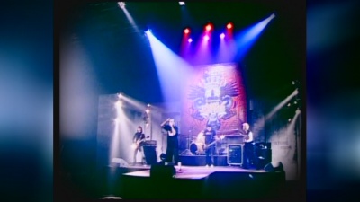 Clash - RUK JING RUK PLAUM