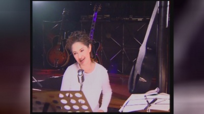 มาลีวัลย์ เจมิน่า - KISS ME AGAIN