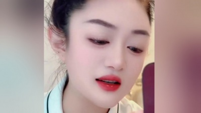 豆豆果 - 《太多》萍姐
