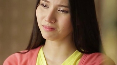 Tai Orathai - HUG-MARK KAE NAI MUR KON MOT JAI TAUNG PLOY