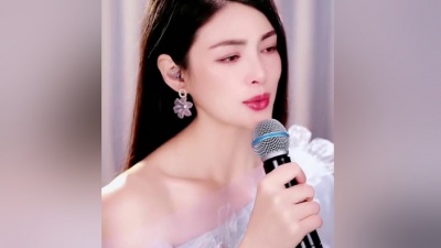 豆豆果 - 《酒杯里装满情人泪》孟小笛