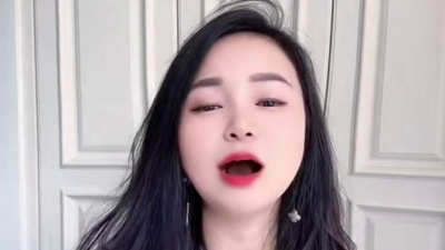 豆豆果 - 《见不到忘不了》燕宝儿