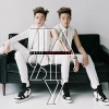 大龙小龙DLXL - 靠近我