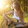 Zhuang Xin - Breeze Changes The Mood