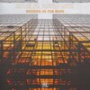 Rudii、Nayio Bitz - Broken In The Rain (feat. Nayio Bitz)