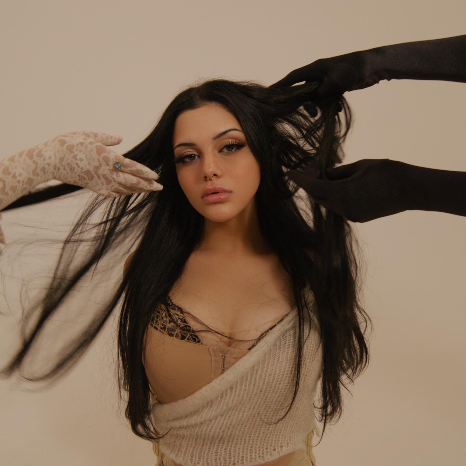 Amira Elfeky - Dead Ends (Explicit)