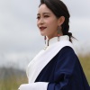 卓玛措 - 世间百态我担 (伴奏)