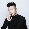 Yanbi、Andrea Saenz (Carlos Andres Saenz) - Chết Lặng