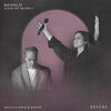 REVERE、David Binion、Nicole Binion - Behold (King of Glory)(Live)