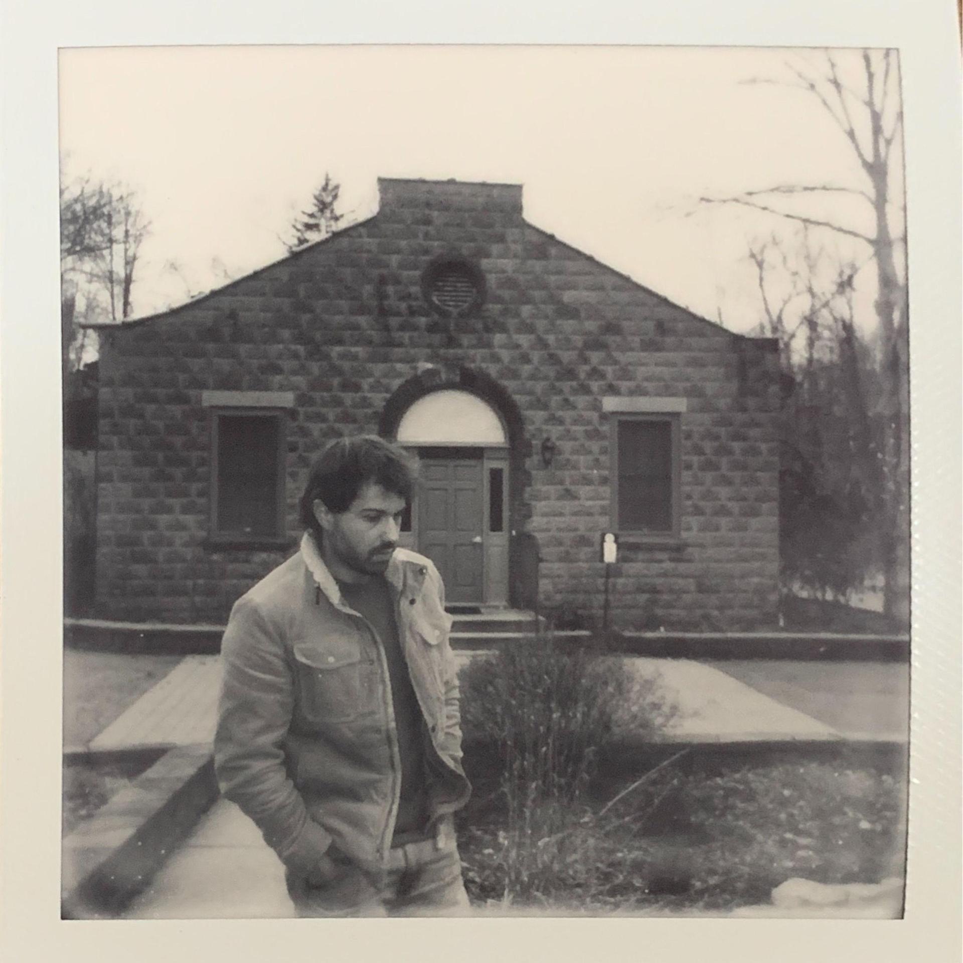 Skrizzly Adams、Daniel Jacob Zavaro - Lake House Town