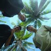 Morobeats、JMara、Medmessiah、The Flackos - Kahit Gaano Kainit
