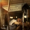 TaitosmitH - แอบเก็บความในใจไว้ภายในแว่นเรย์แบนสีดำ