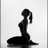 Música tranquila de yoga、Lluvia de agujas de cristal、Mundo interdimensional - Los Sonidos Crean Espacios Serenos