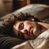 Música para Cafeterías、Meditación Relajante del Sueño、Meditaciones para Dormir - Serenidad Profunda Bajo Un Cielo Estrellado
