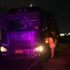 风雨云、圈圈 - 戈壁滩夜色中那束孤独的光