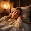 Ondas cerebrales de latidos binaurales、Grabaciones meteorológicas y de la naturaleza、Sonidos naturales del bosque - Susurros Nocturnos Para Una Suave Calma