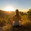 Vibraciones del universo sosegado、La Mente Binaural、Ondas curativas puras - Melodías Serenas Para La Meditación Pacífica