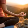 Sonido eterno del alma、Música suave de yoga、Agradecida por la lluvia - Notas De Equilibrio Tranquilo