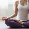 Vibraciones suaves del alma、Sonidos de tormenta de lluvia、Sonidos de corrientes de agua blanda - Sonido Rítmico Meditativo