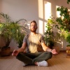 Sonido eterno del alma、Sonidos de lluvia para meditación、Sonidos de fuego con ruido blanco burbujeante - La Meditación Consciente Supera Al Salto