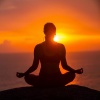 Calma Diaria、Musica Relax Academia、Colección de sonidos relajantes de la naturaleza - Paz Interior Con Una Calma Profunda