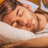 Estudio de ensueño、Buenas Noches Duerme、Suave Música para Dormir - Susurros Nocturnos Con Melodías Suaves