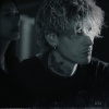 mgk、Julia Wolf - iris