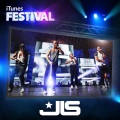 JLS - She Makes Me Wanna (Live)