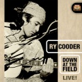 Ry Cooder - How Can a Poor Man Stand Such Times and Live? (Live)