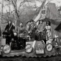 The Raconteurs - Pull This Blanket Off