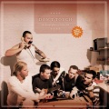 Gardens、Villa - She's Got No Glory In Her Mind