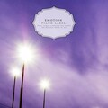 어둠이 짙은 밤에 흐르는 슬픈 피아노 음악 (Sad piano music flowing in dark night)