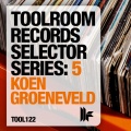 Mark Knight、Underworld、d.ramirez、D. Ramirez - Downpipe