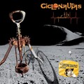 Loquillo、Ciclonautas - En el Paraguay