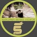 Thomas Totton - Feel the Moment