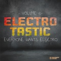 Mona Moua、Nick Fiero、Mars2Mars - Aurora (DDei&Estate Remix)
