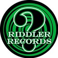 Pharrell Williams、Snoop Dogg - That Girl (Robbie T Bassline Mix)