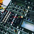 Various Artists - Tighten Up (Tribute version originally performed by Archie Bell And The Drells)