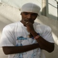 Los Aldeanos、Adverzario、Beautnoise、La Negra - Hay que ponerse