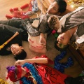 Maiyarap、Ben Bizzy、BlackSheep、Lazyloxy - อยู่กับเพื่อน